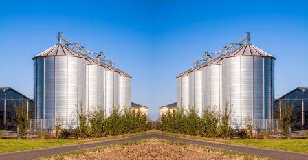 silo2.jpg silo